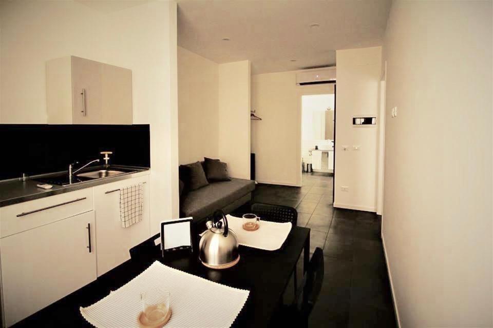 Ale 160 Grey Apartment Roma Exterior foto
